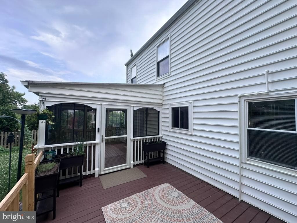 4802 Queensbury Circle photo 26