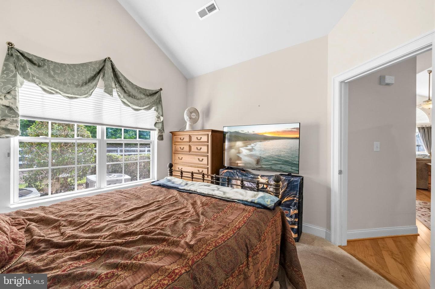 6233 Autumn Leaf Drive photo 22