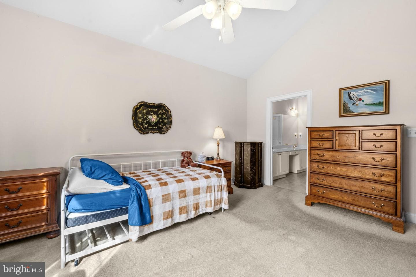 6233 Autumn Leaf Drive photo 28