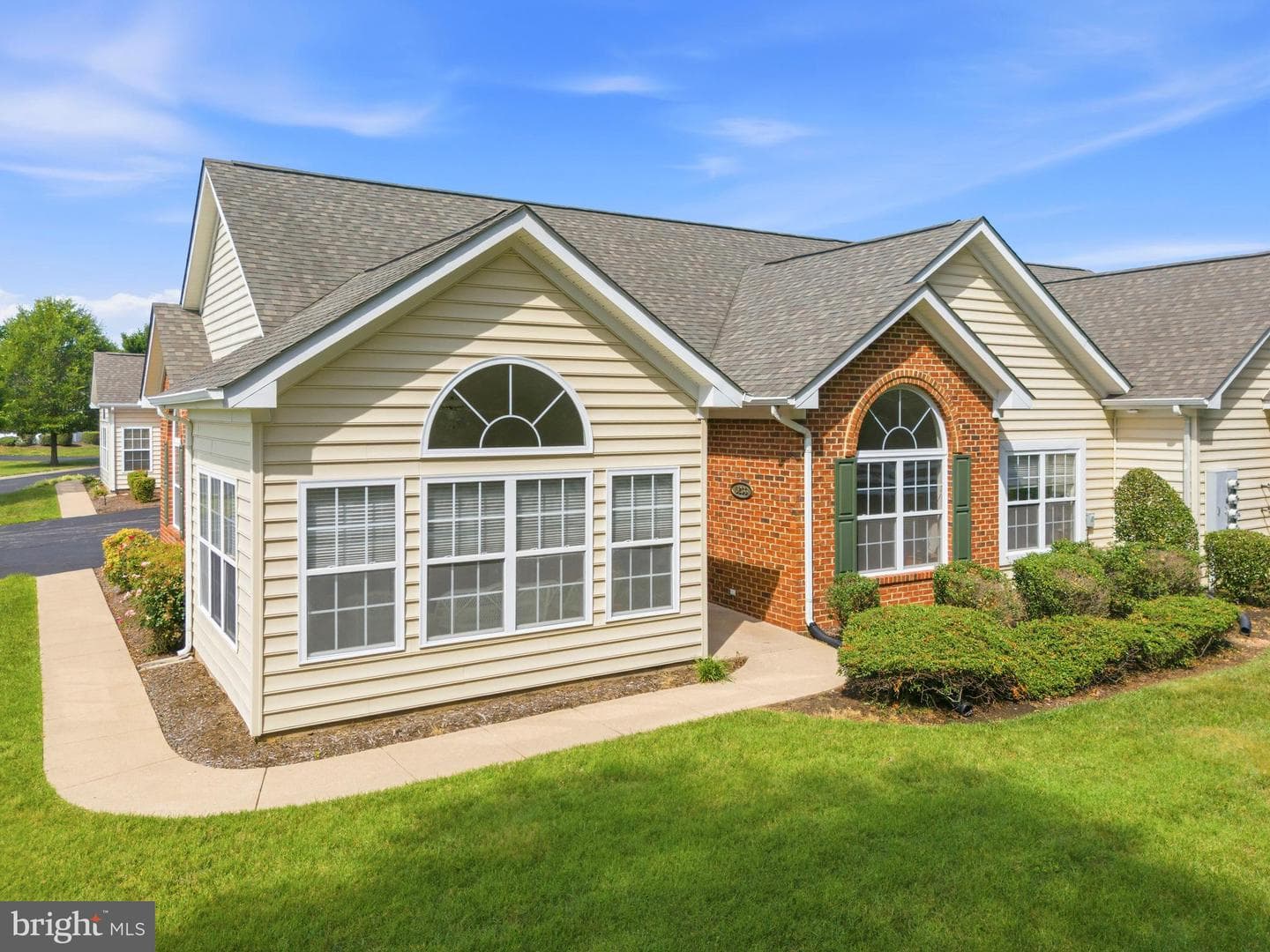 6233 Autumn Leaf Drive photo 33