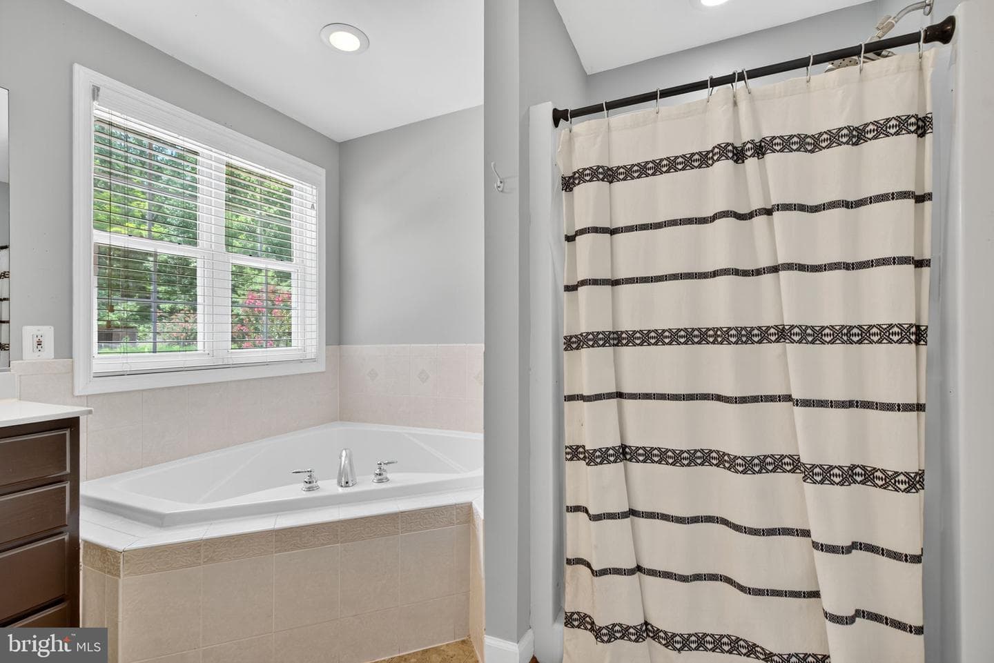 124 Fawn Hills Drive photo 33
