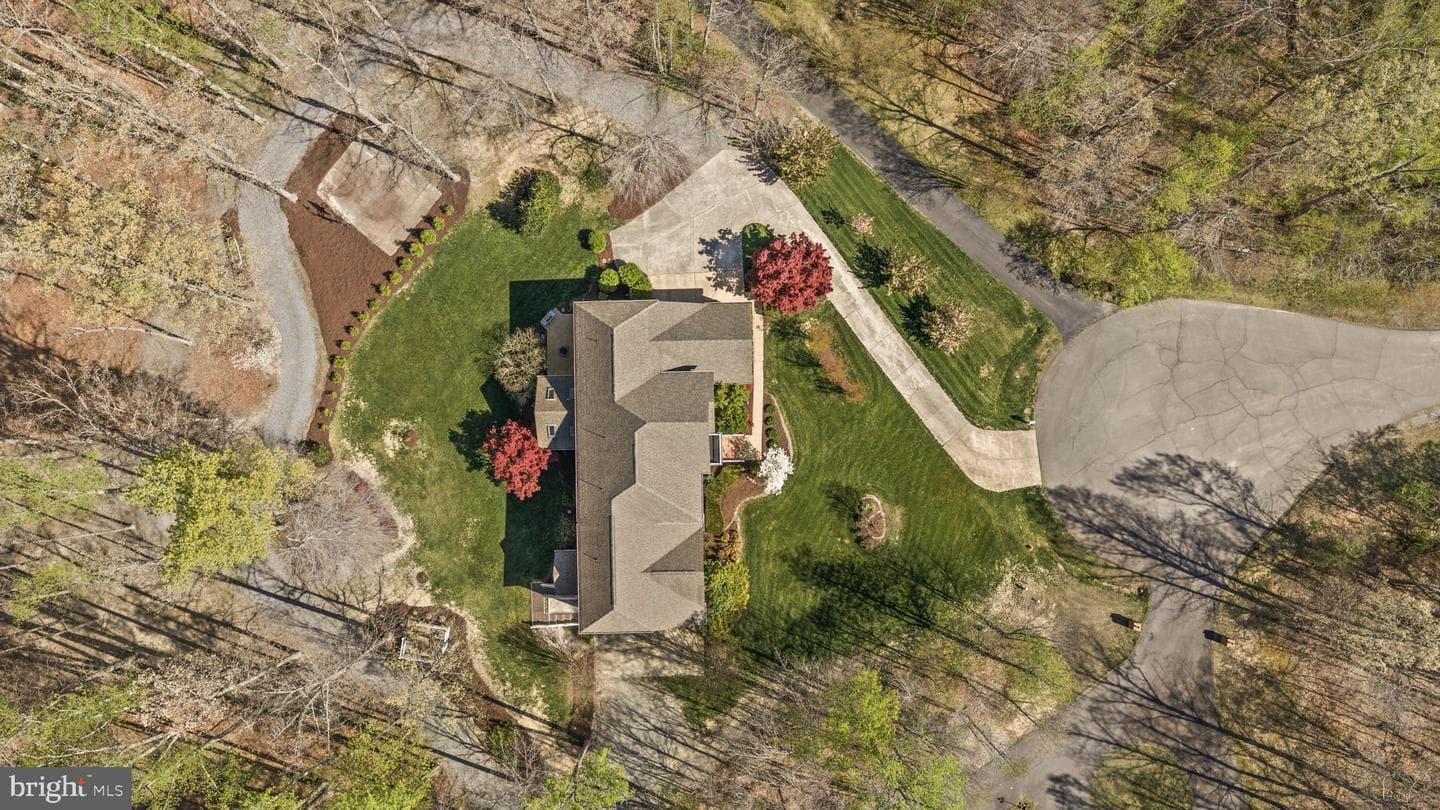 9504 Trentham Trail photo 77