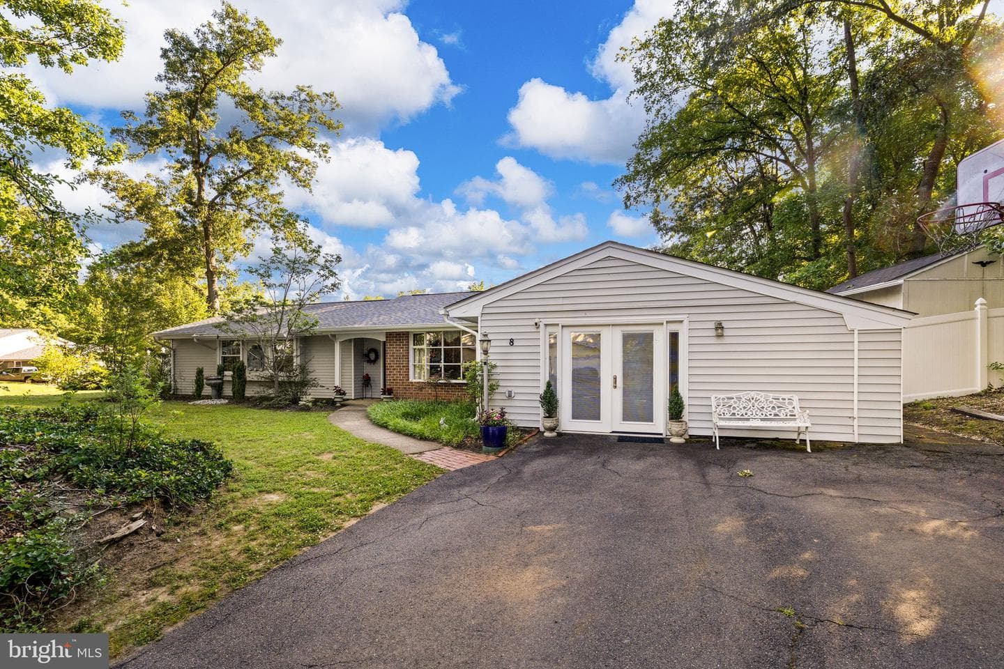 8 Pond Circle photo 12
