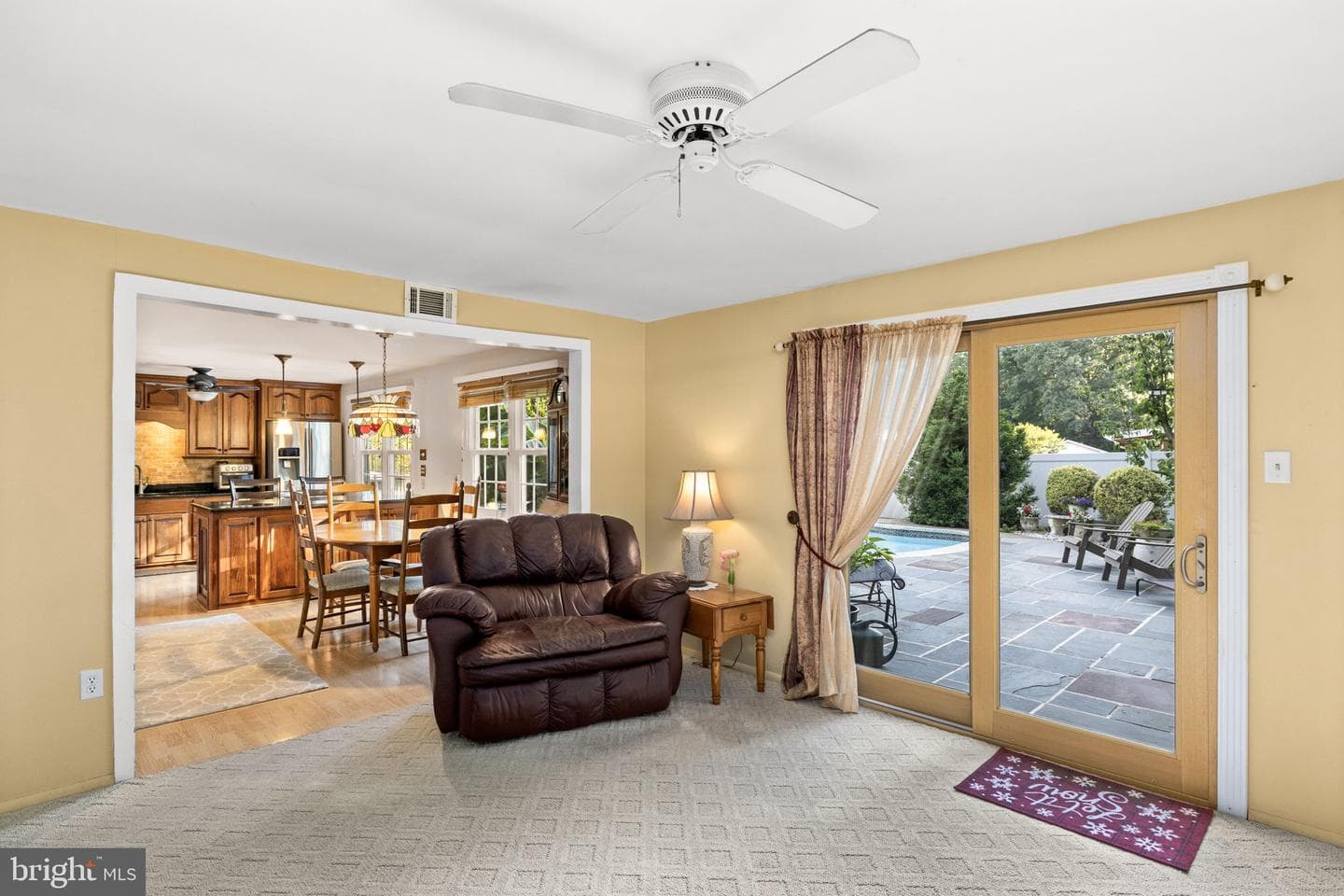 8 Pond Circle photo 23