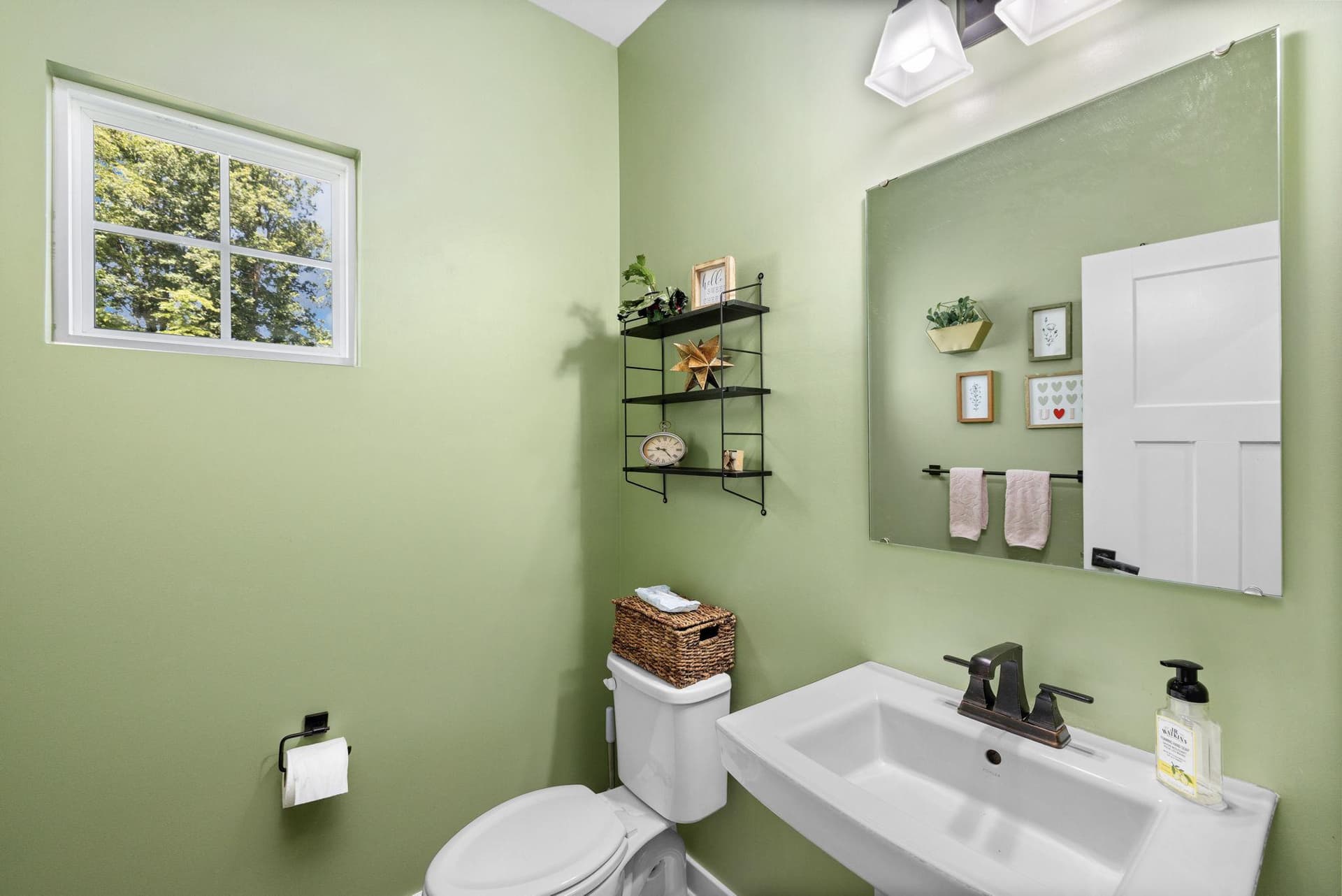11218 Willow Oak Court photo 28