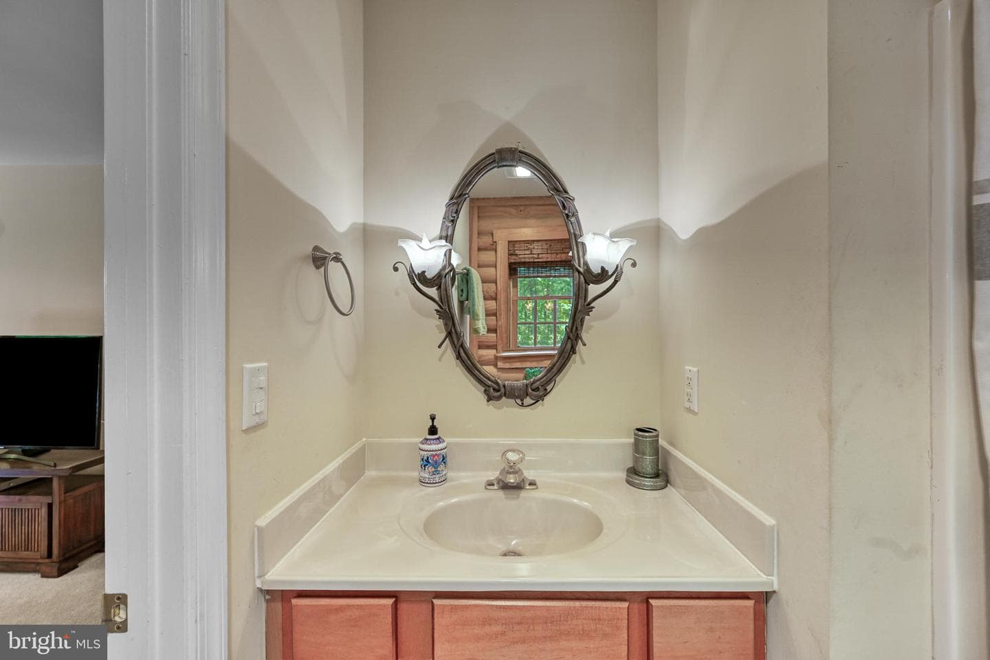 3409 Hidaway Court photo 12