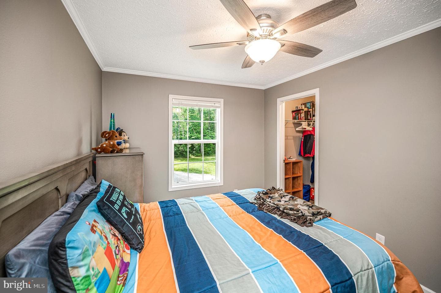 7324 Red Feather Lane photo 27