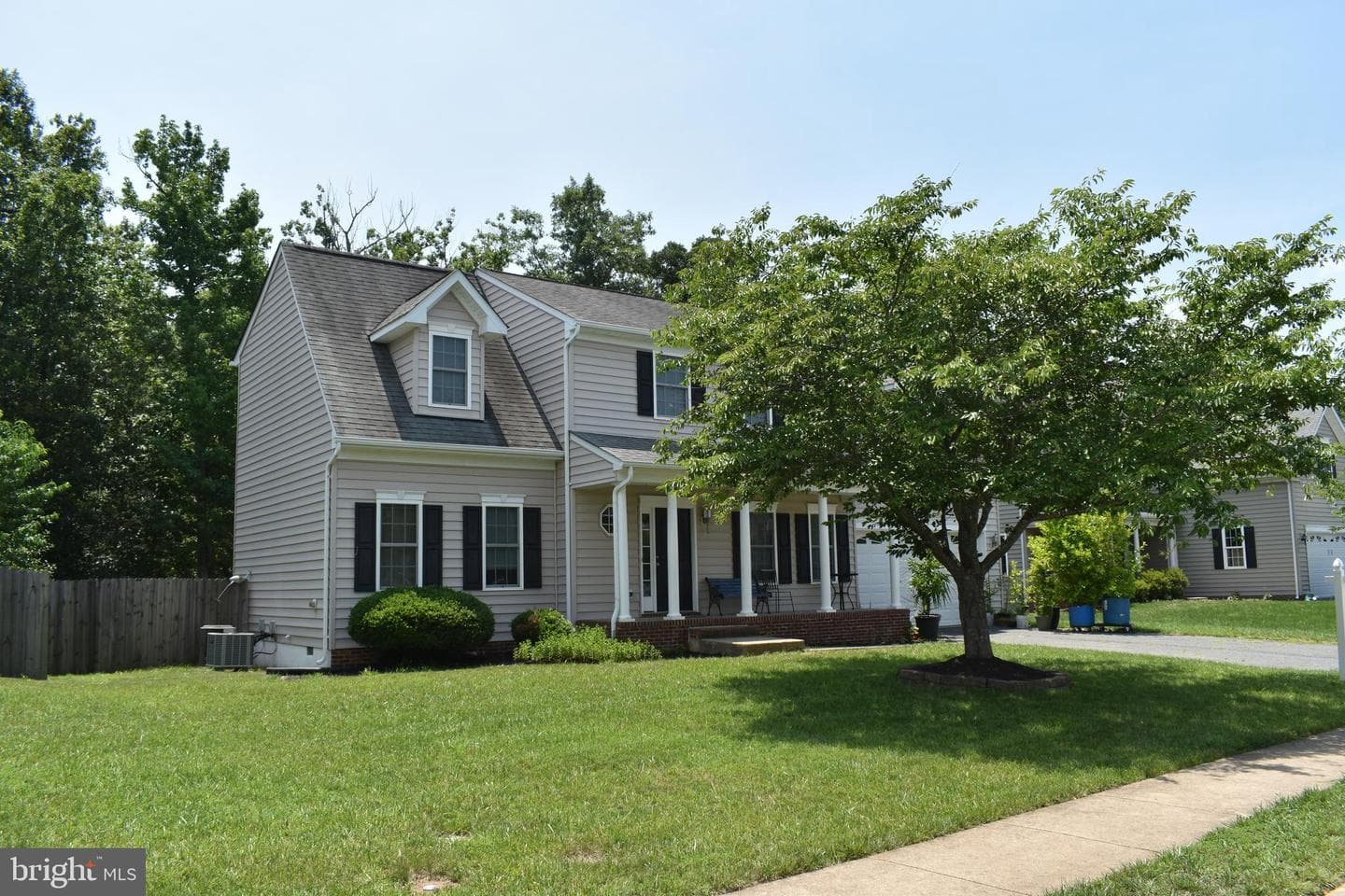 4018 Derbyshire Lane photo 10
