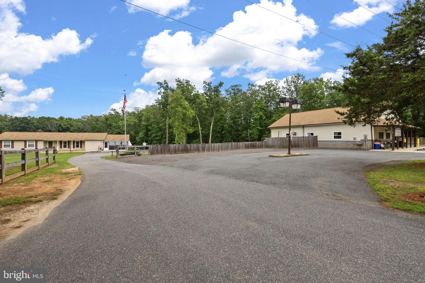 10205 Elys Ford Road photo 11