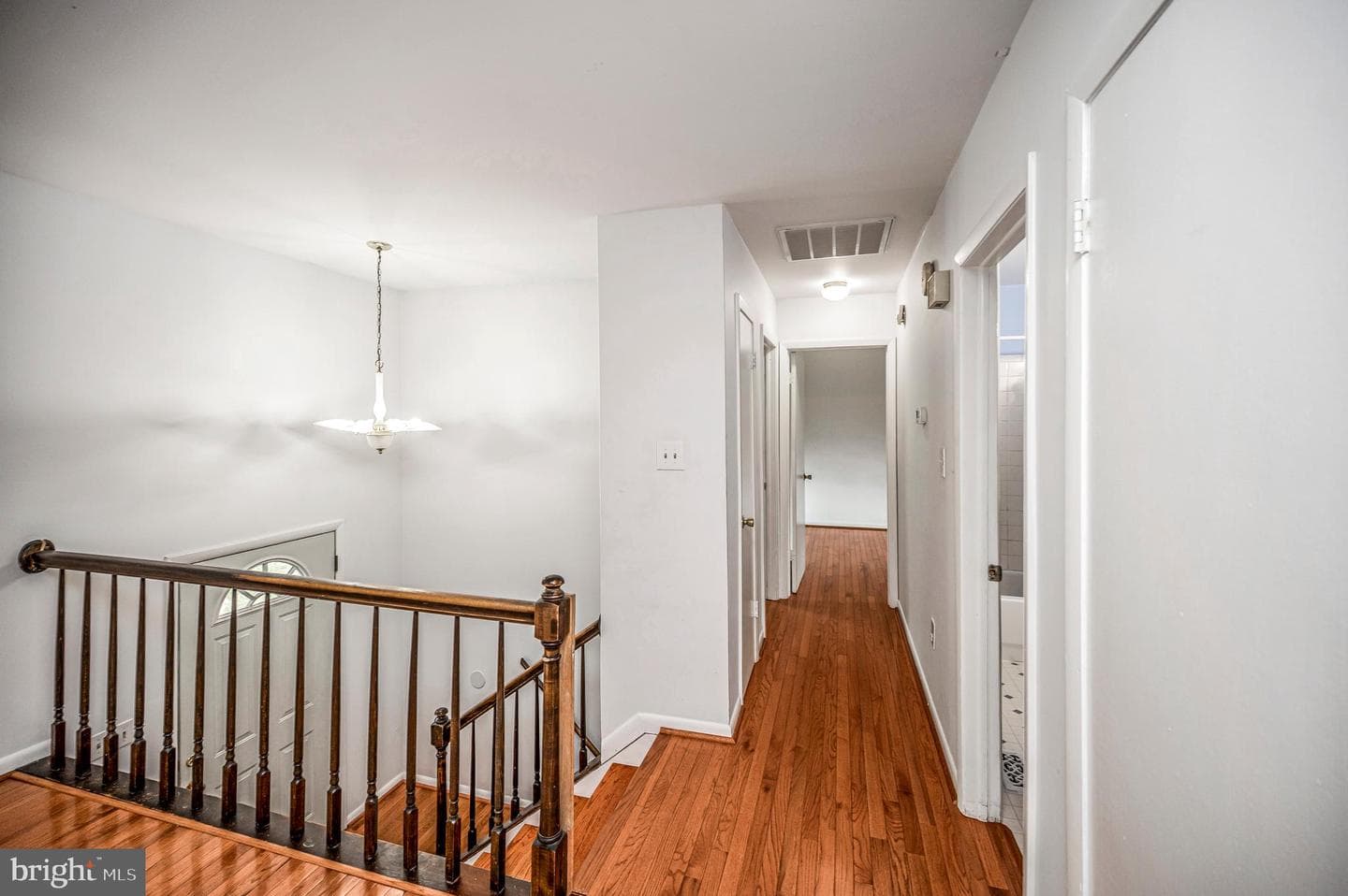 5526 Carousel Street photo 29