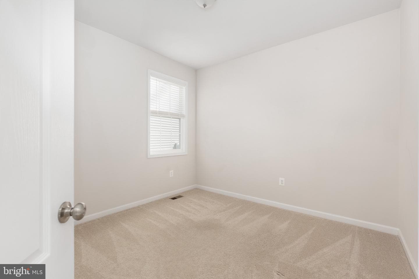 9627 Hillcrest Drive photo 26