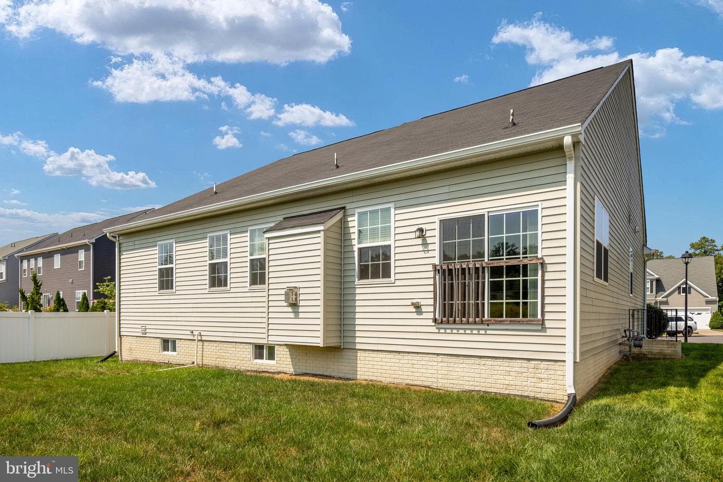 9627 Hillcrest Drive photo 47