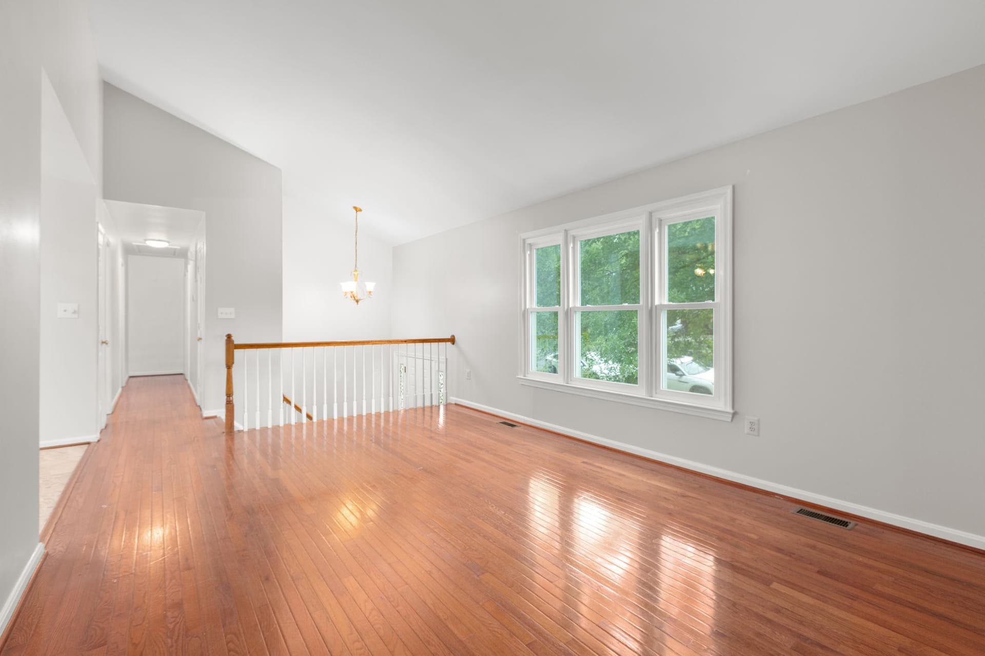 10015 Windridge Drive photo 5