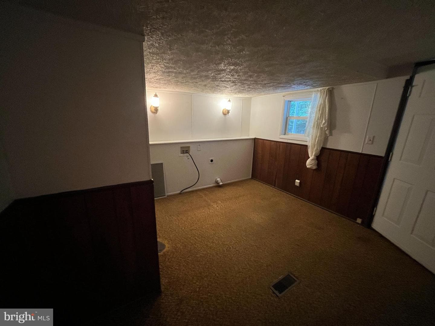 9809 Peppertree Road photo 6