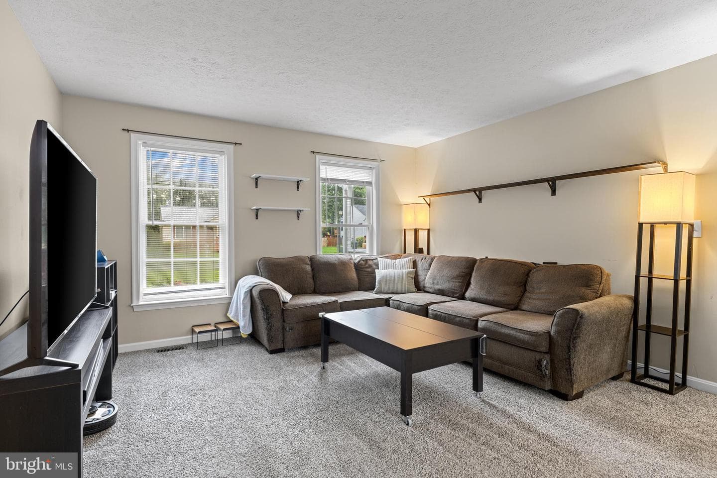10112 Ballston Road photo 16