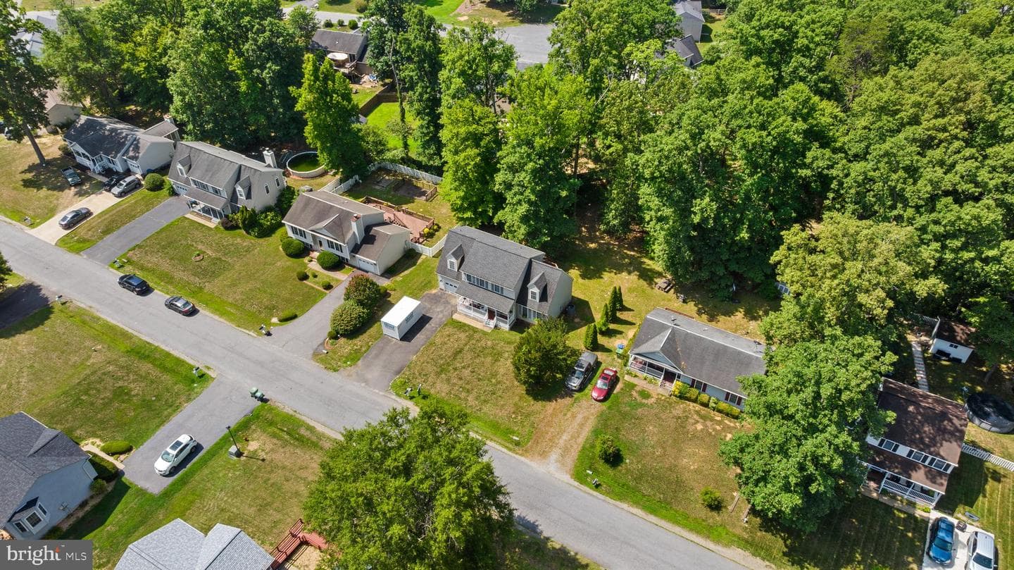 10112 Ballston Road photo 3