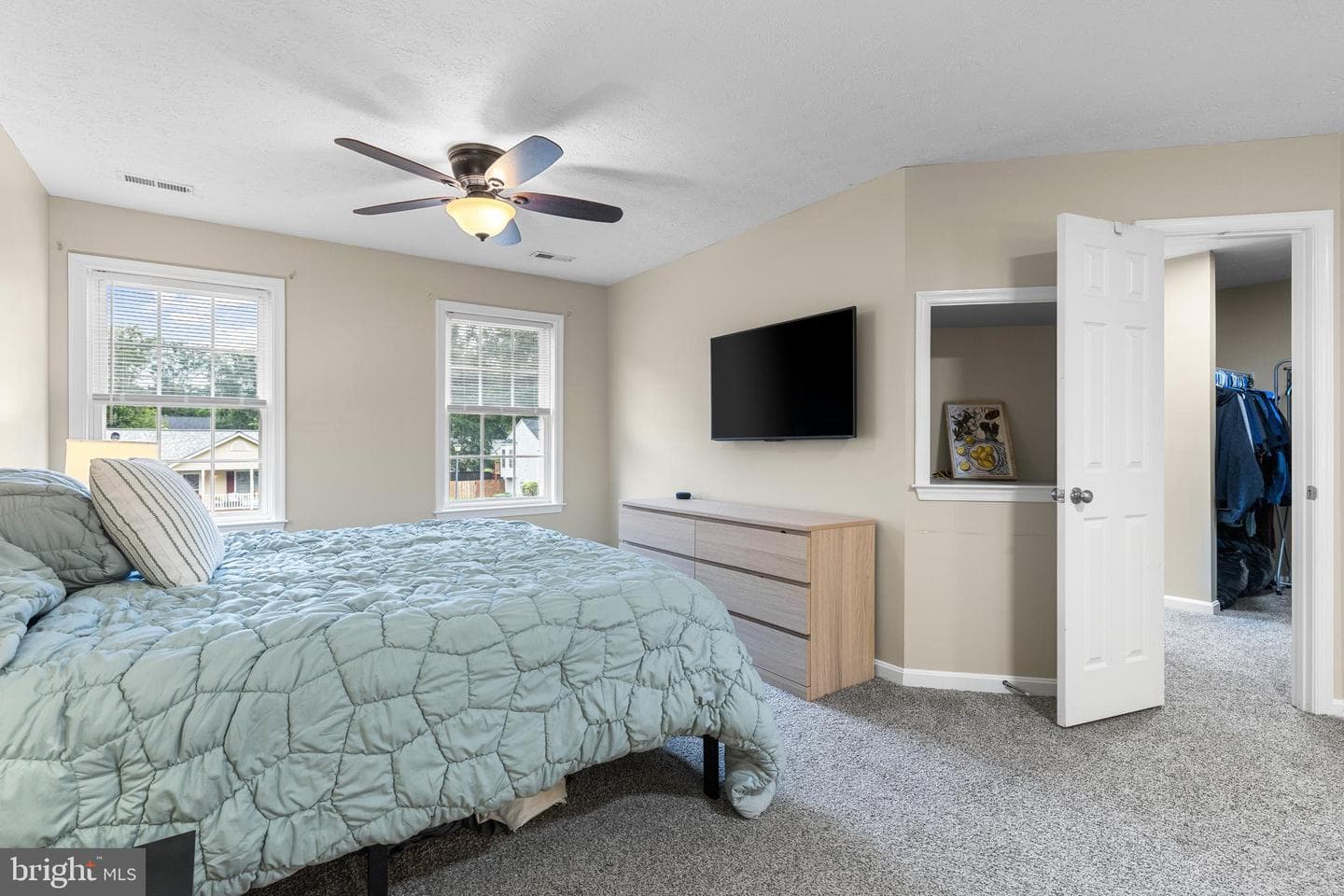 10112 Ballston Road photo 30