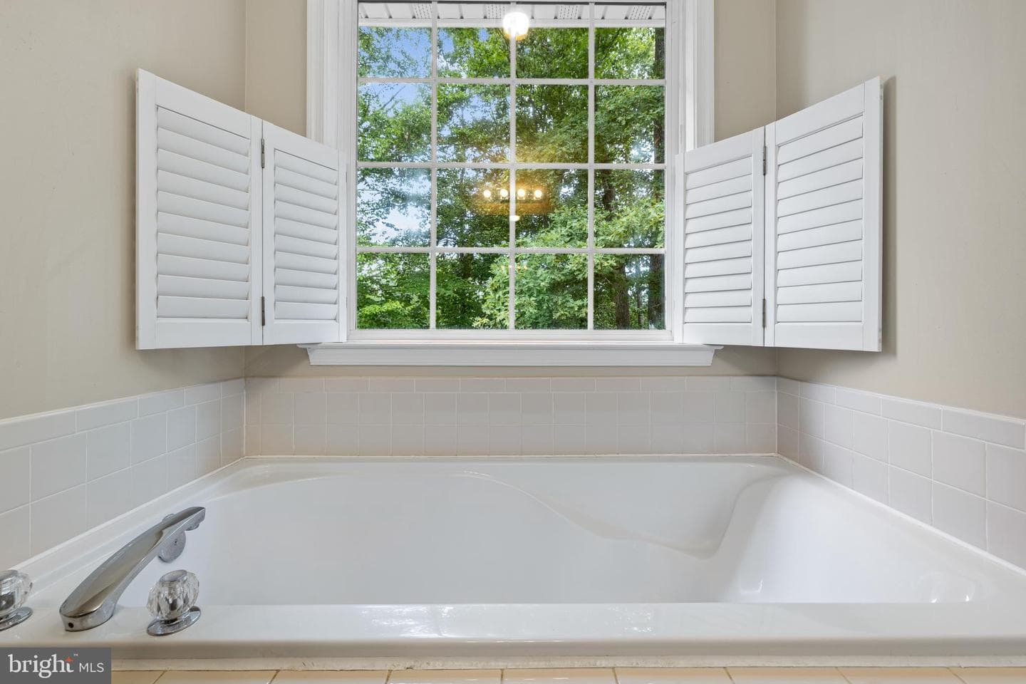 10112 Ballston Road photo 35