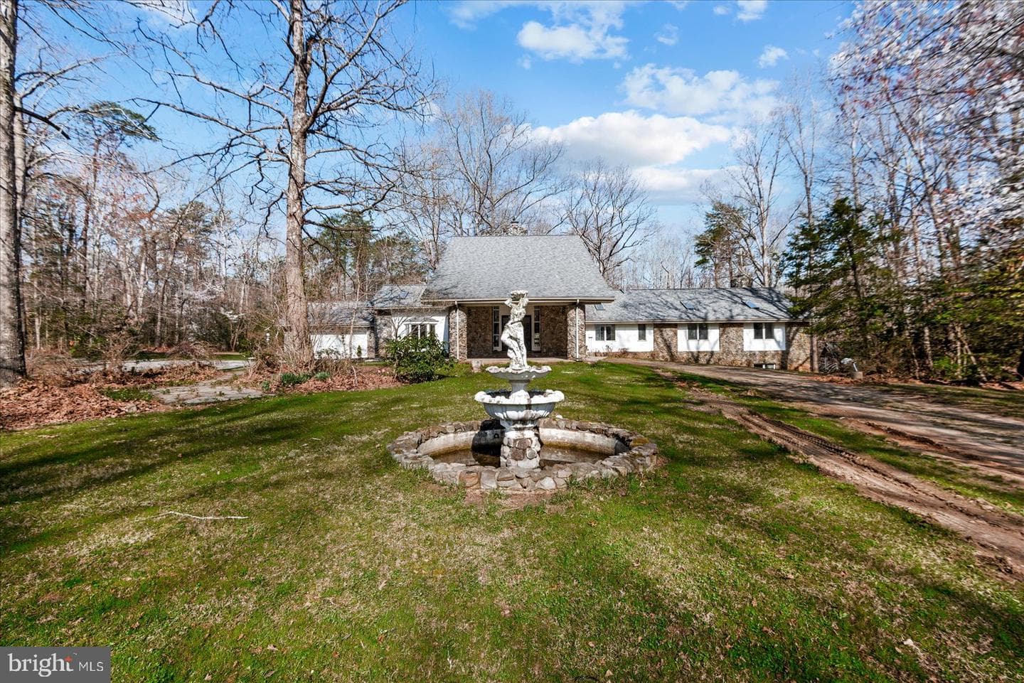 7621 River Road photo 19