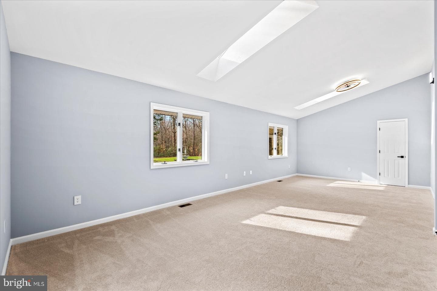 7621 River Road photo 31