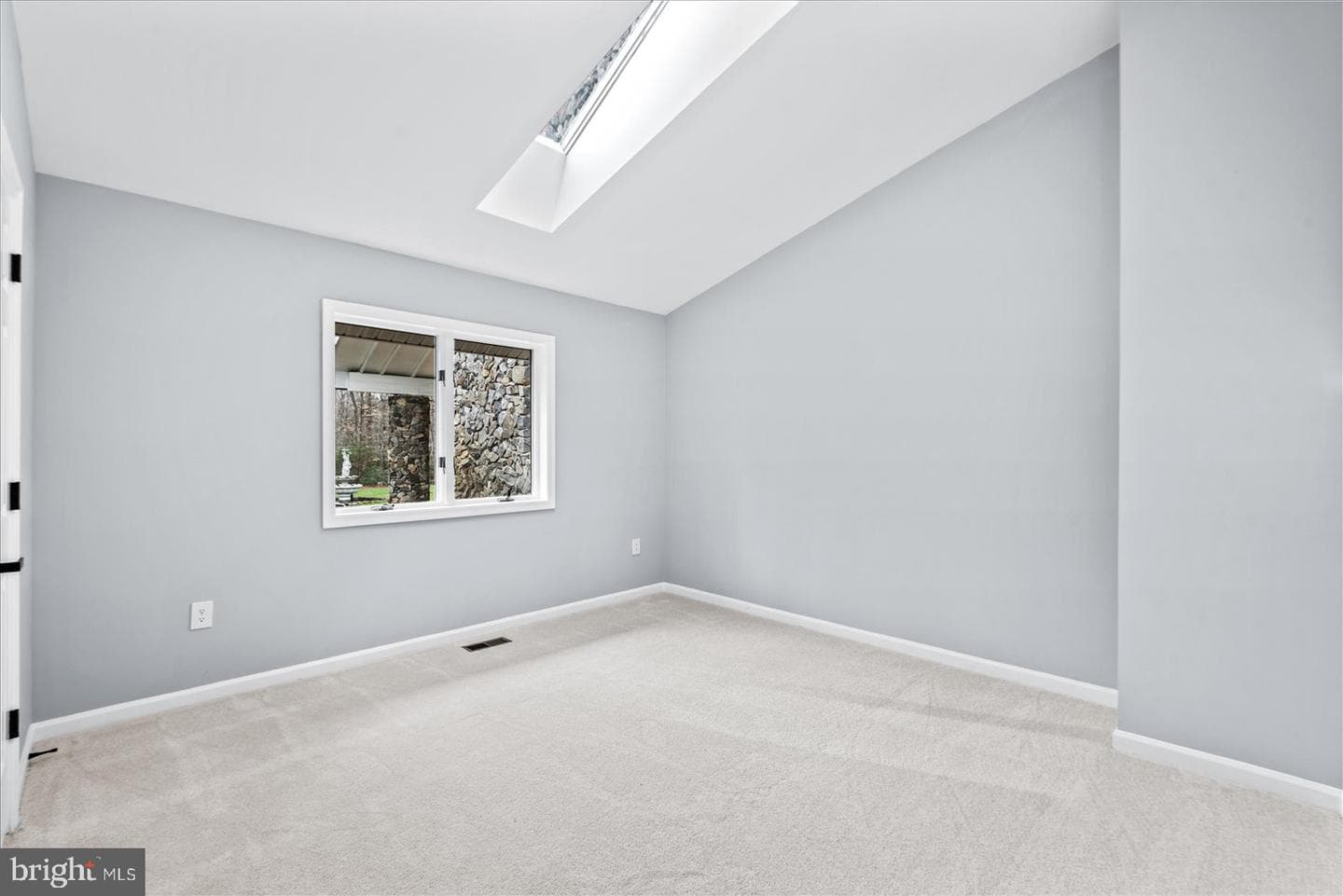 7621 River Road photo 48