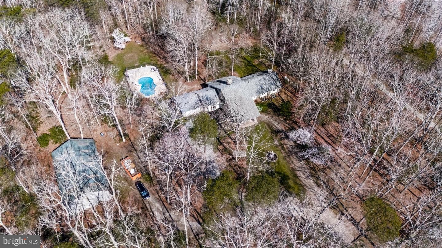 7621 River Road photo 73