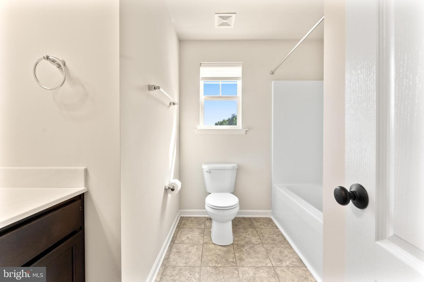 2420 Drake Lane photo 36
