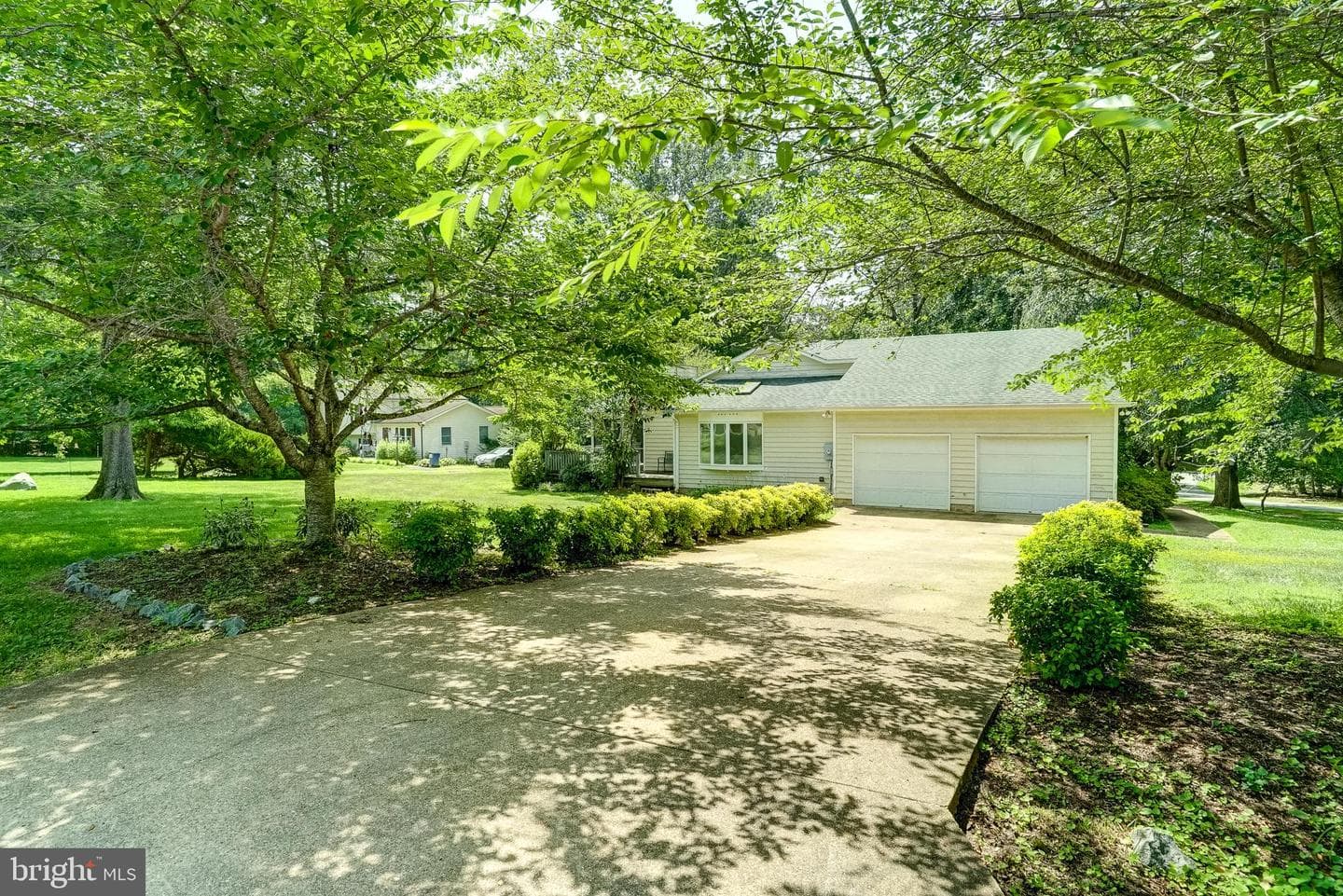 7213 Deerhill Road photo 3