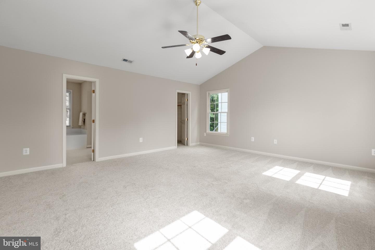 3514 Carlyle Court photo 4
