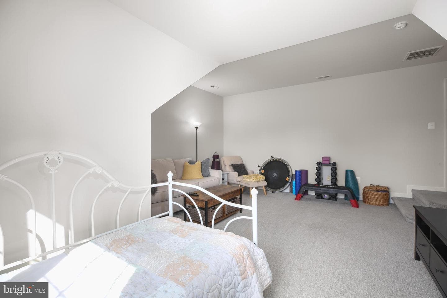 10322 Kupperton Court photo 36