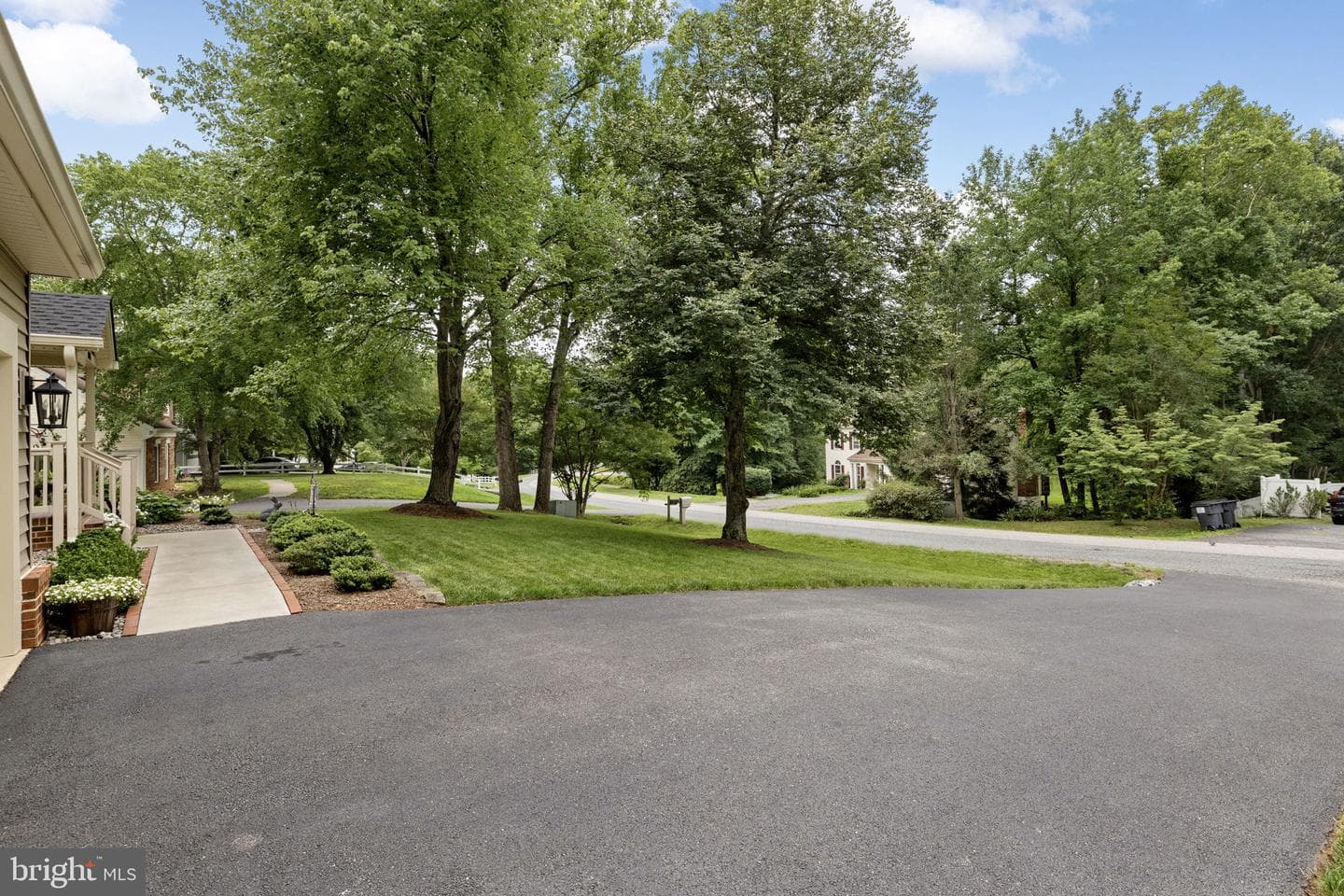 10315 Edinburgh Drive photo 52