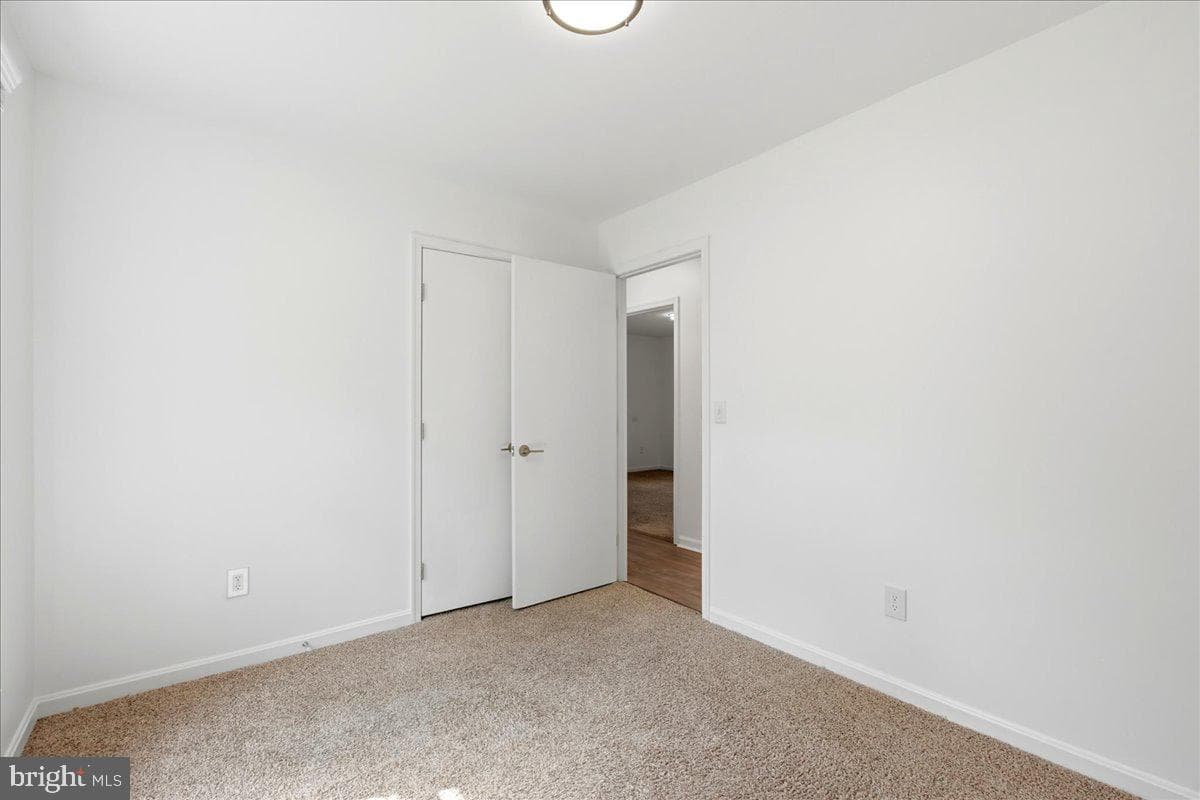 10907 Stockade Drive photo 18