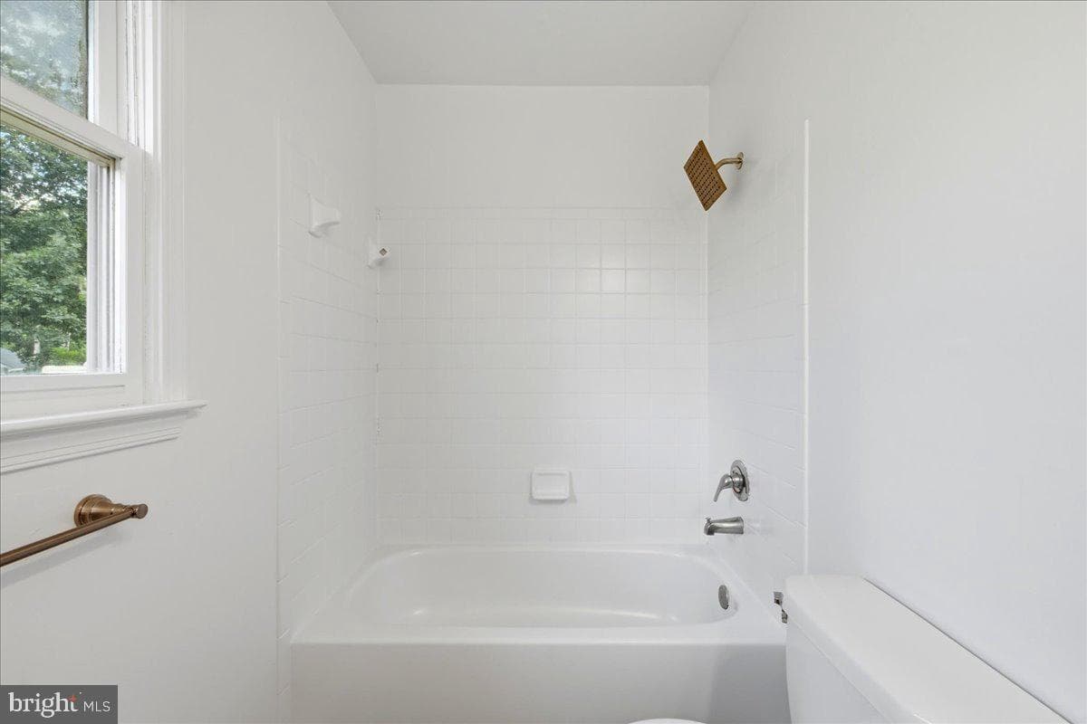 10907 Stockade Drive photo 24
