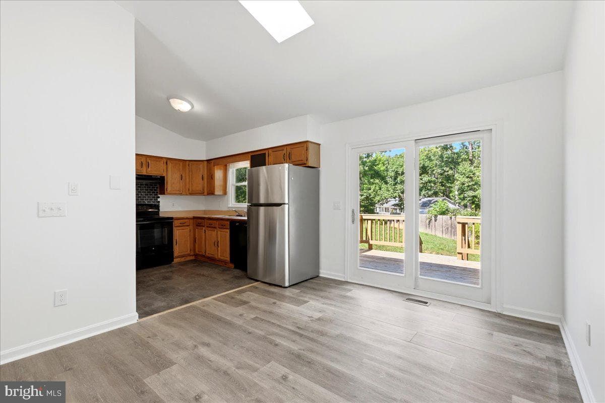10907 Stockade Drive photo 9