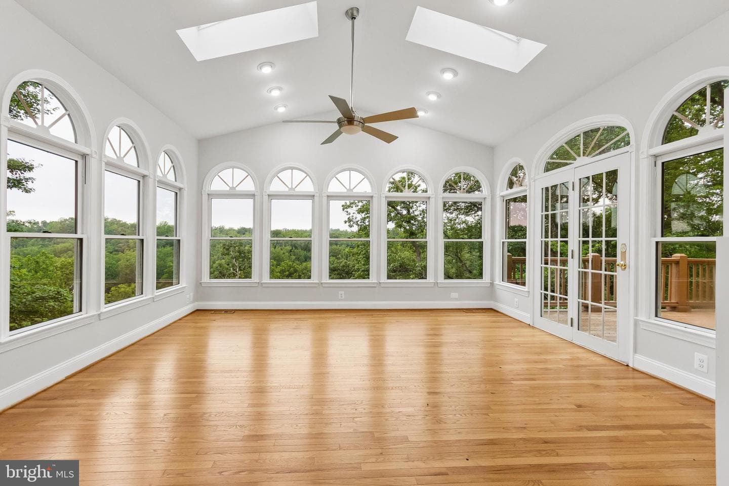 7317 River Road photo 5