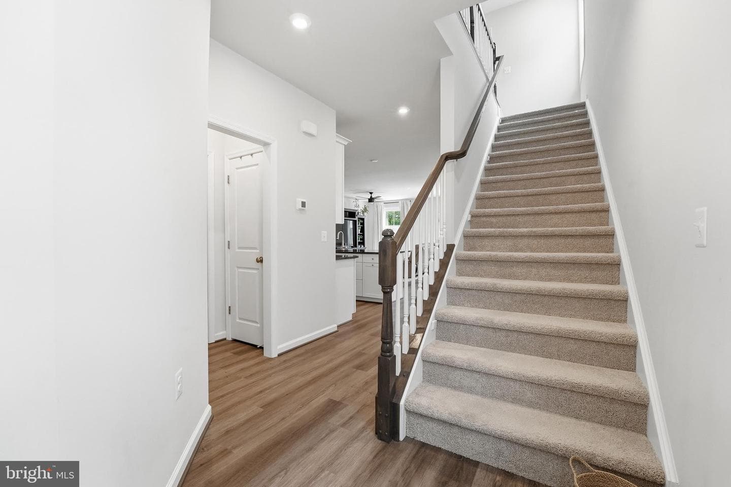 6520 Wild Orchid Court photo 9