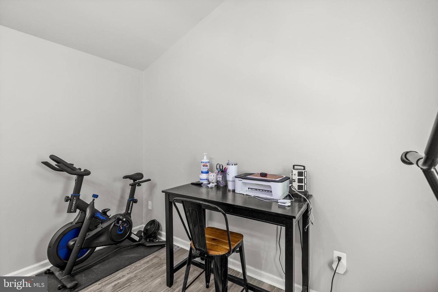 9304 Cedar Forest Drive photo 11