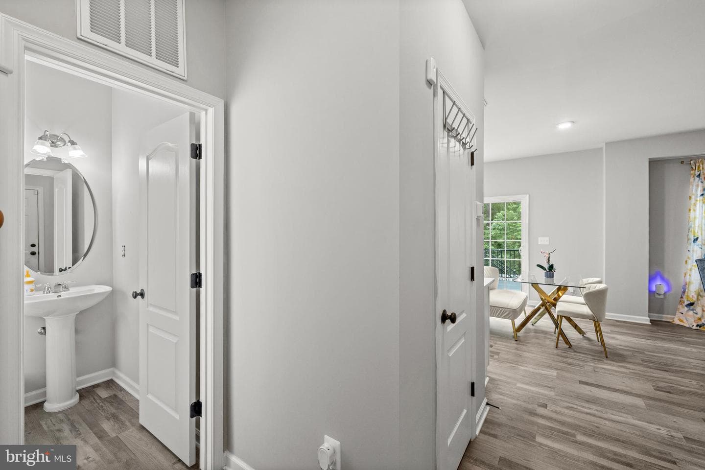 9304 Cedar Forest Drive photo 18