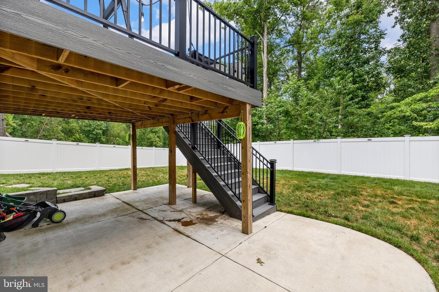 9304 Cedar Forest Drive photo 5