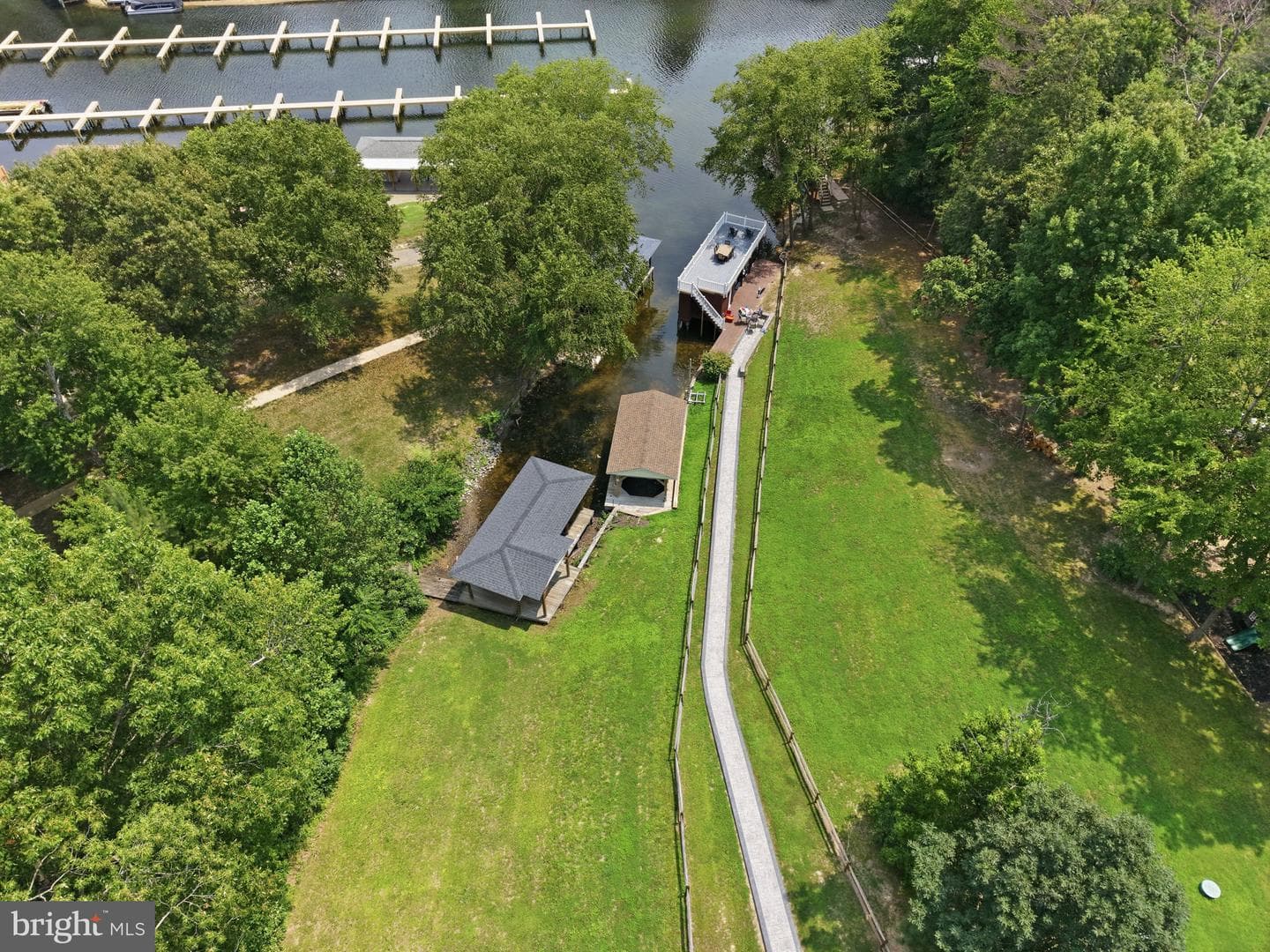 3359 Fisherman Way photo 12