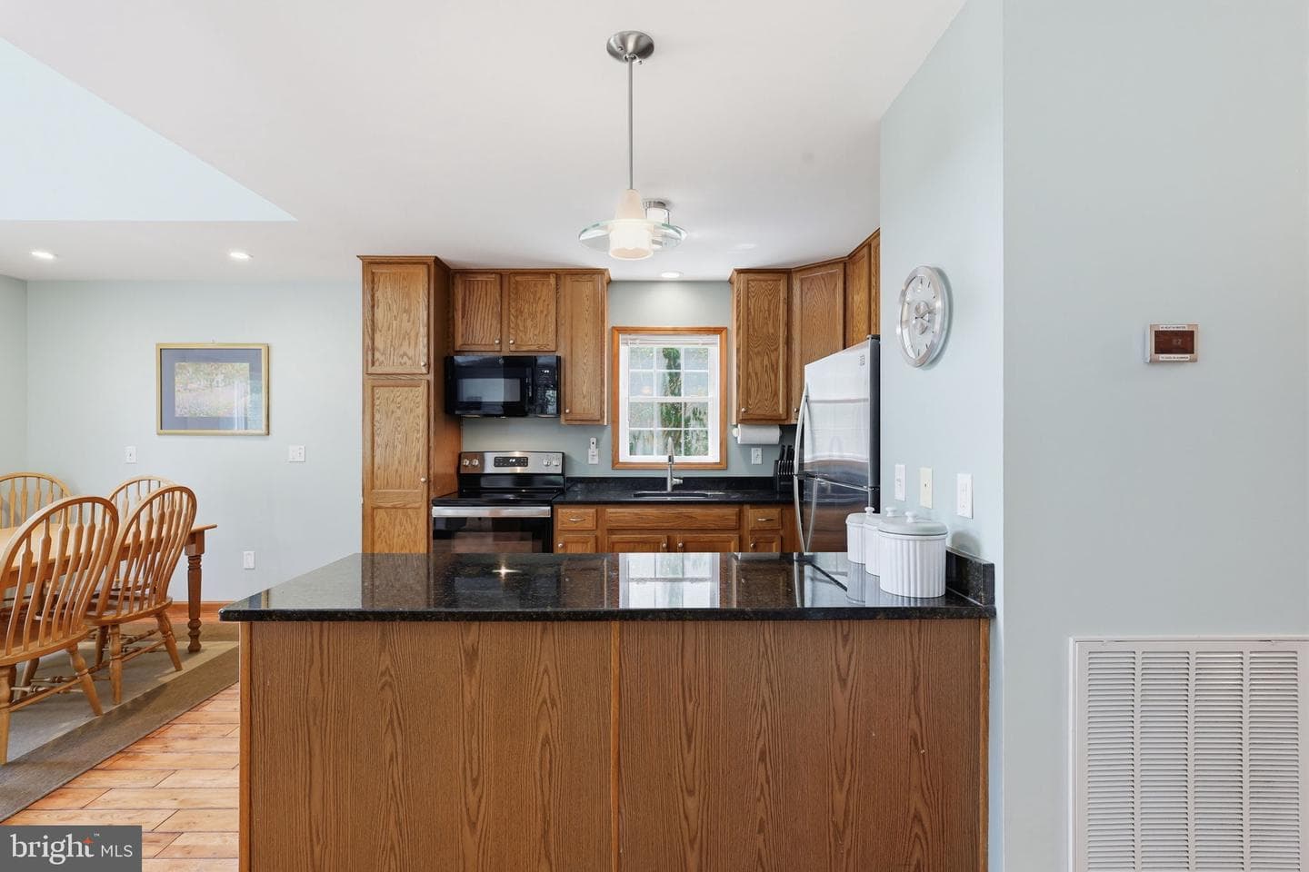 3359 Fisherman Way photo 32