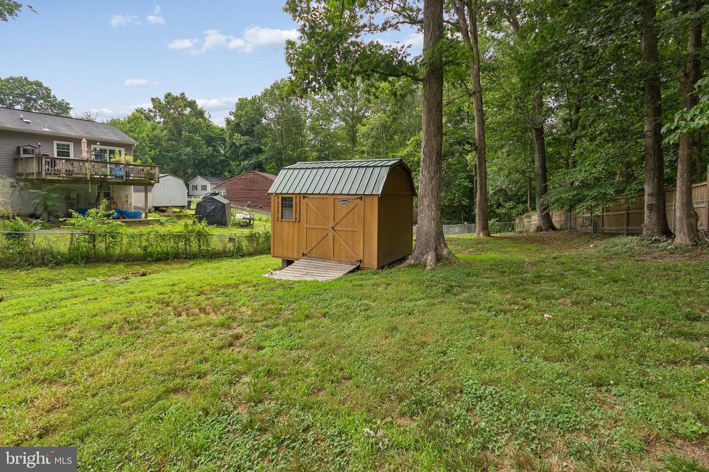 343 Albany Street photo 22