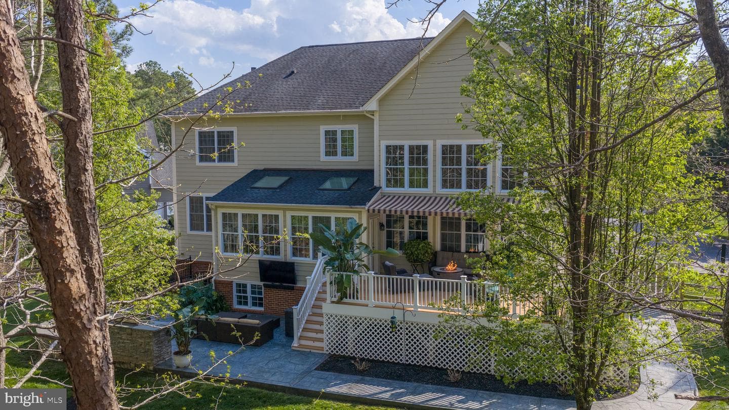 11613 Pine Hollow Lane photo 97