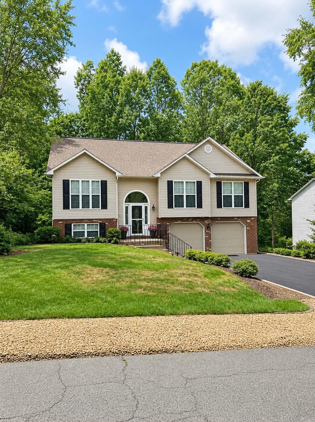 9712 Gunston Hall Road, Fredericksburg