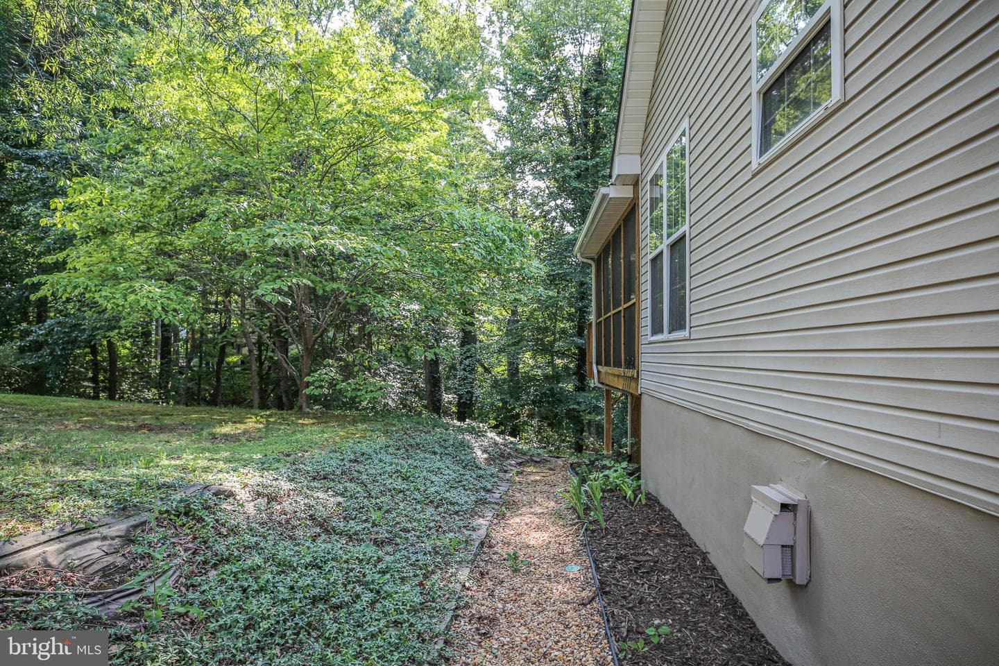 9712 Gunston Hall Road photo 39
