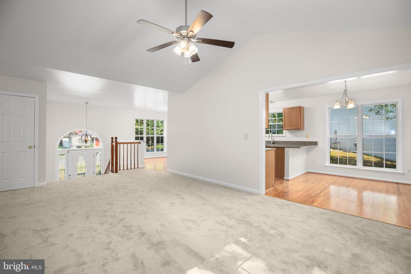 9712 Gunston Hall Road photo 4