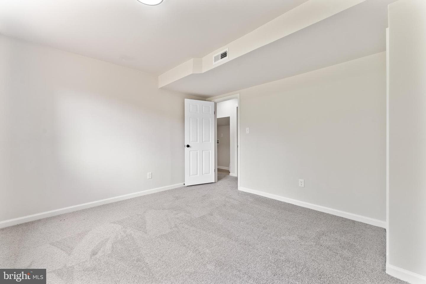 4257 Hadamar Road photo 20