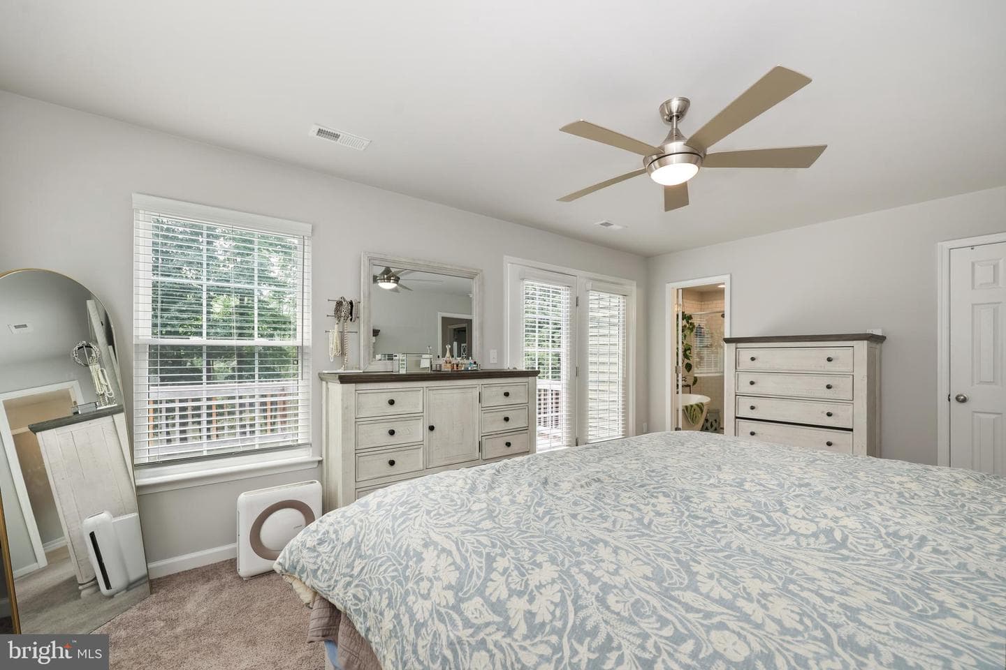 12815 Lake Wilderness Lane photo 21