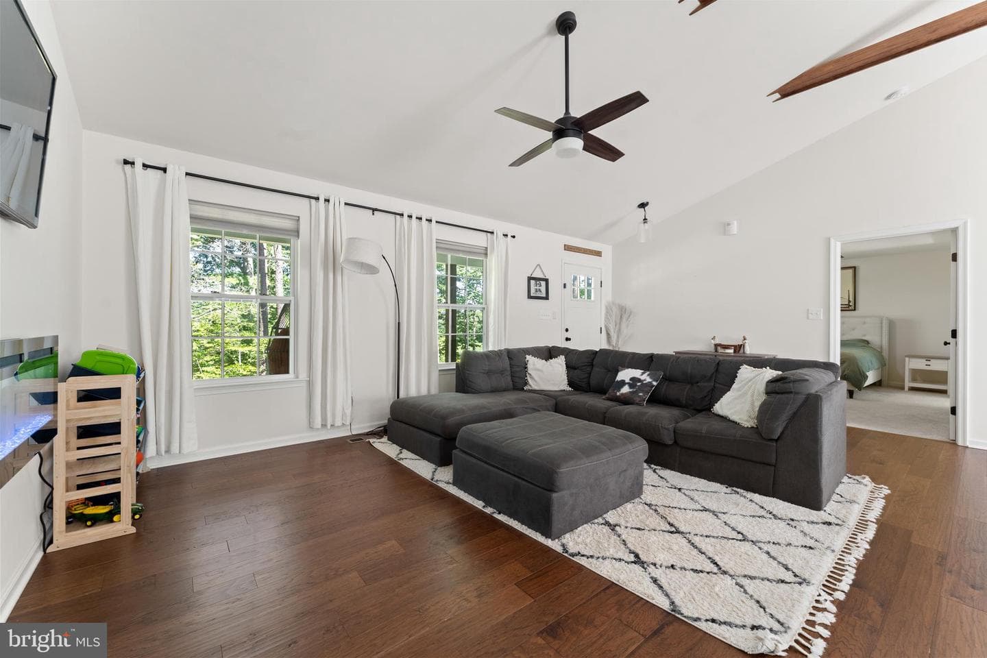 3731 Breaknock Road photo 15