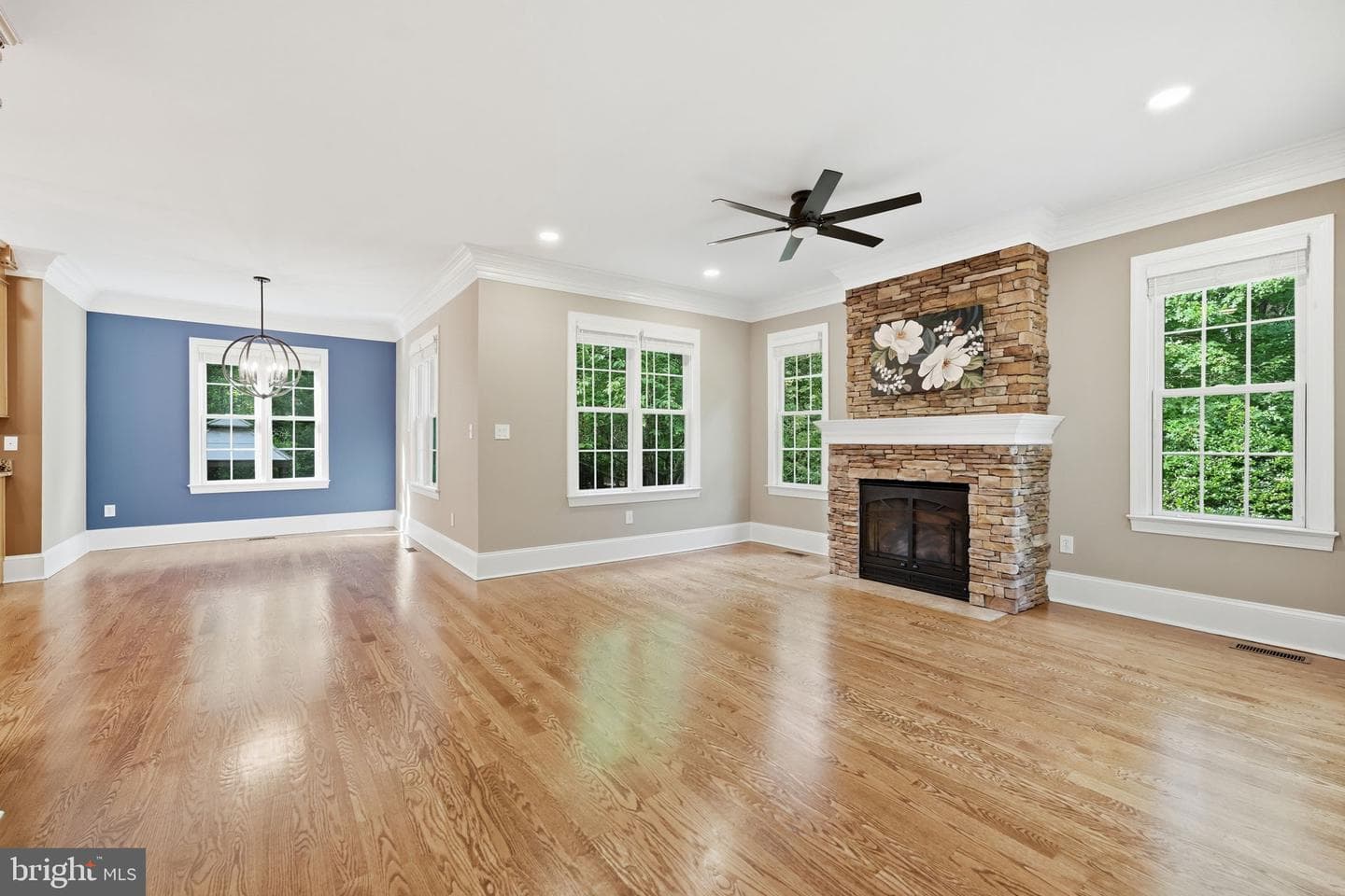 11612 Longstreet Drive photo 8